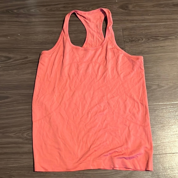 Lululemon swiftly tech racerback - Picture 2 of 3